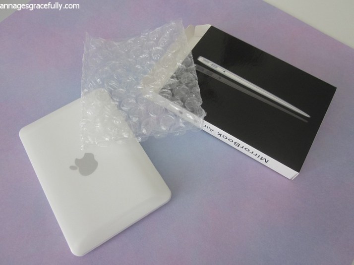 Macbook makeup spiegel Ann Ages Gracefully