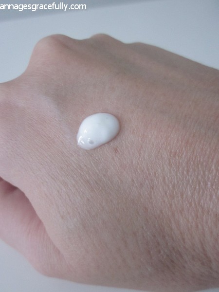 Zarqa skin calming serum