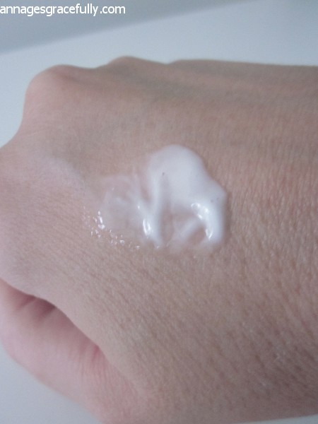 Zarqa skin calming serum