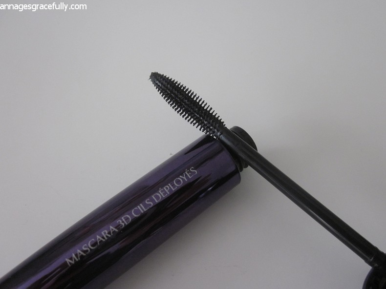 Dr. Pierre Ricaud mascara