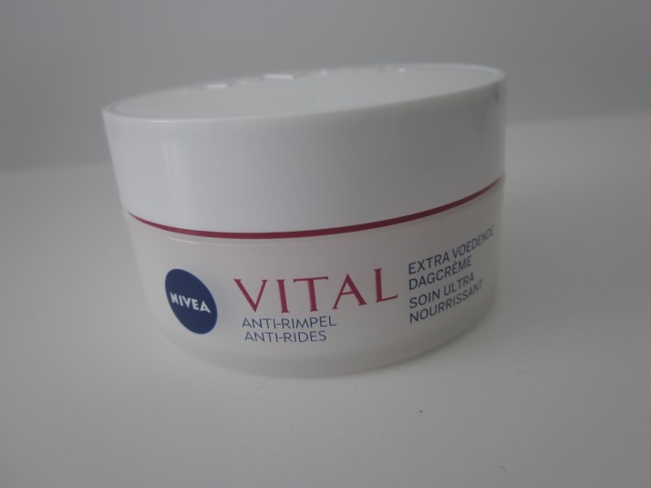 Nivea Vital dagcreme extra voedend