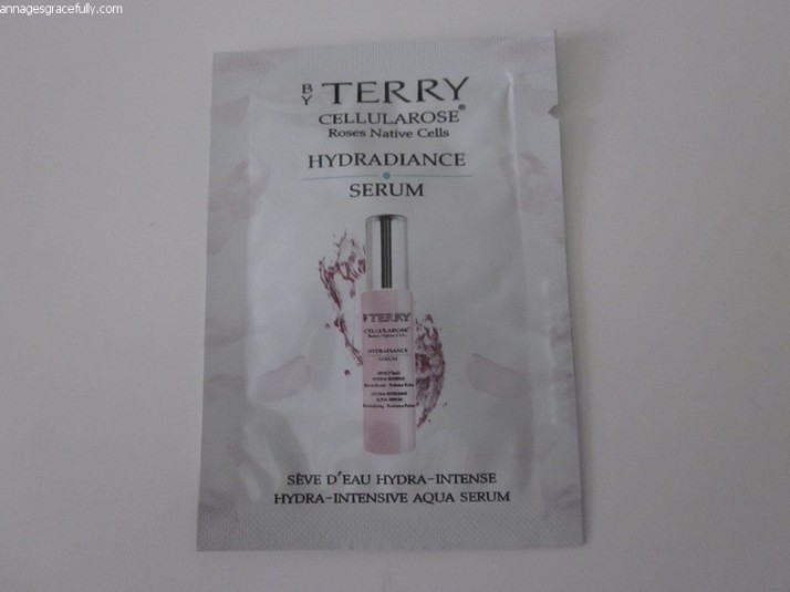 By Terry Hydradiance Serum