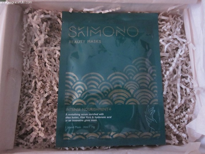 Skimono hand mask