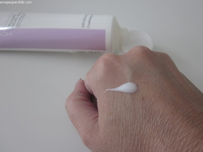 Monu Delicate Face Wash