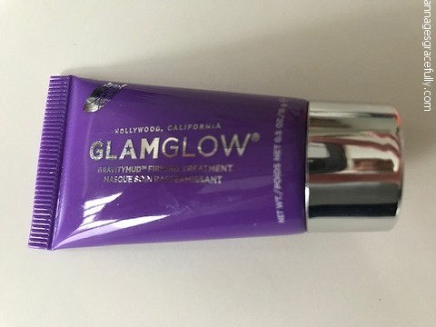 GlamGlow masker